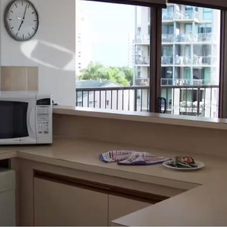 Warringa Surf Holiday Apartments Gold Coast Exterior photo
